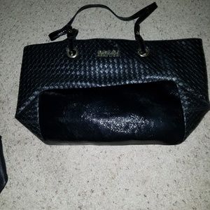 Large open Kenneth Cole black bag. EUC.